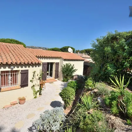 펜션 Maison Charmante A Avec Piscine Partagee