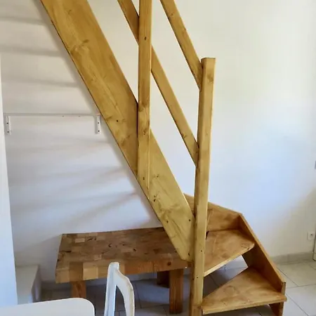 펜션 Maison Charmante A Avec Piscine Partagee